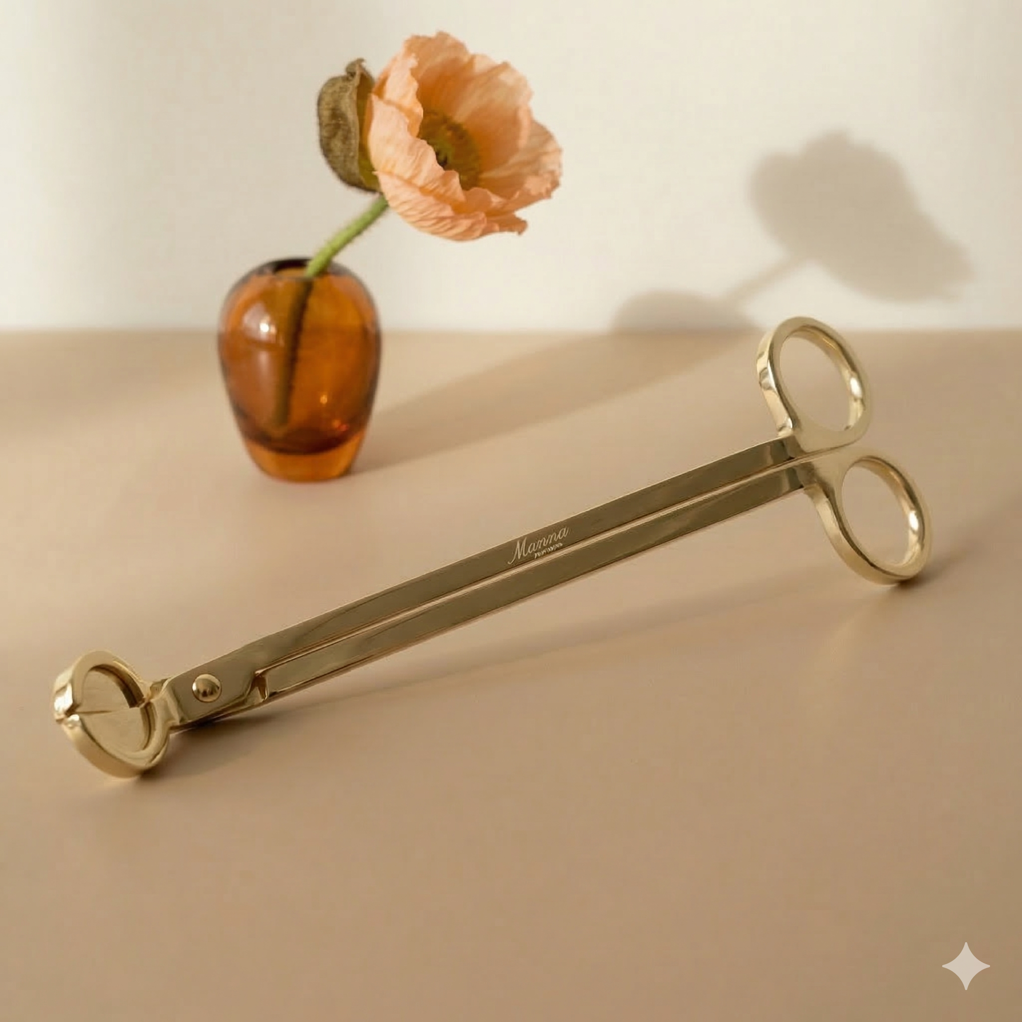 Manna Golden Brass Wick Trimmer